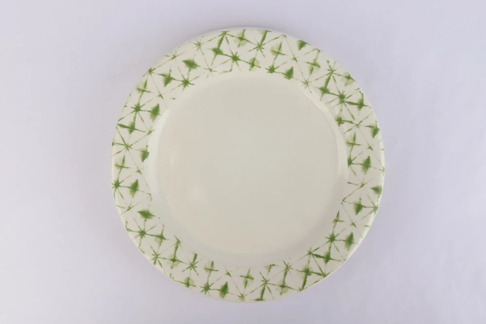 ASSORTED PLATES (SET OF 4) - Image 4
