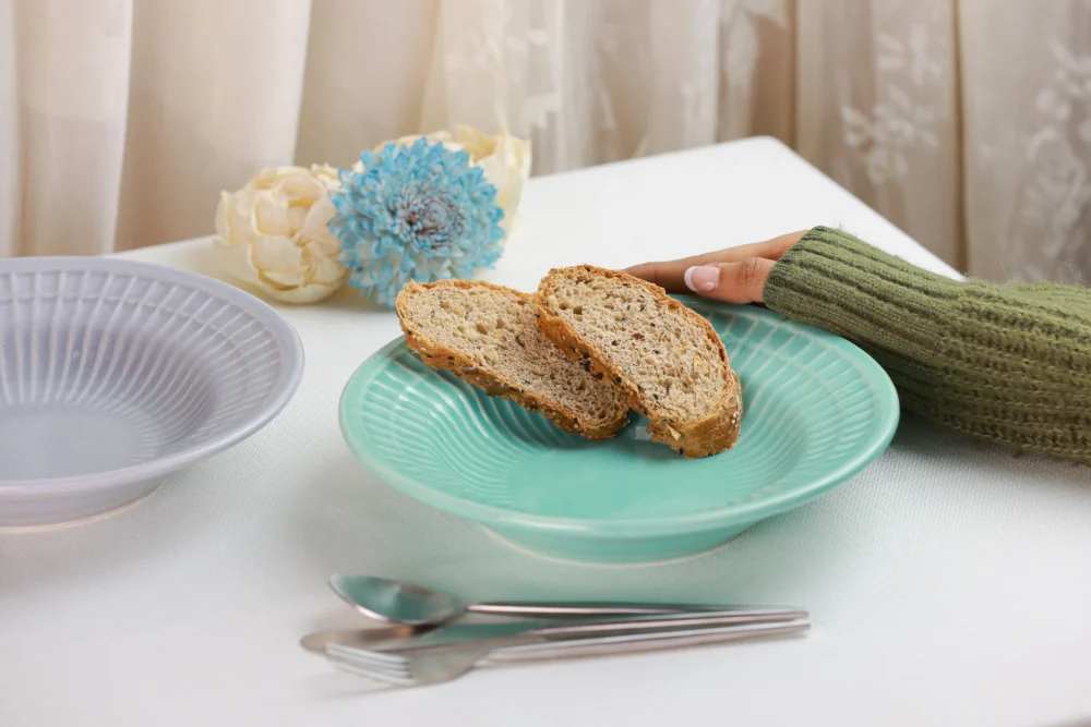 MINT GREEN PASTA PLATE - Image 4