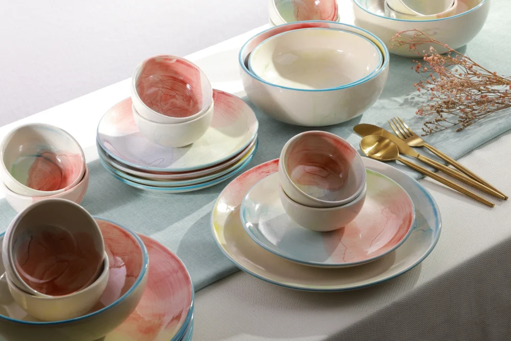 WATERCOLOUR DINNER SET - Image 7
